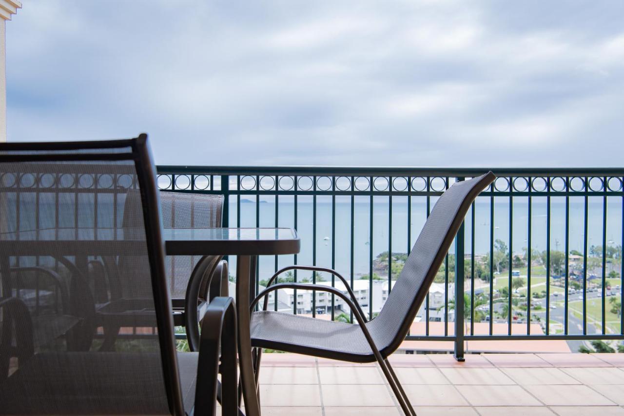Magnificence At Airlie Apartment Airlie Beach Exterior photo